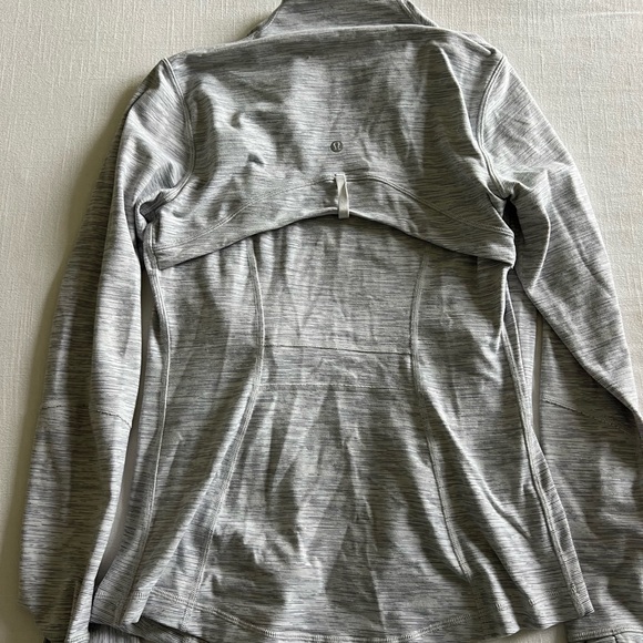 Lululemon Define Jacket Nulu Light Gray Rare - Discontinued size 4 Zip Up - Picture 5 of 6